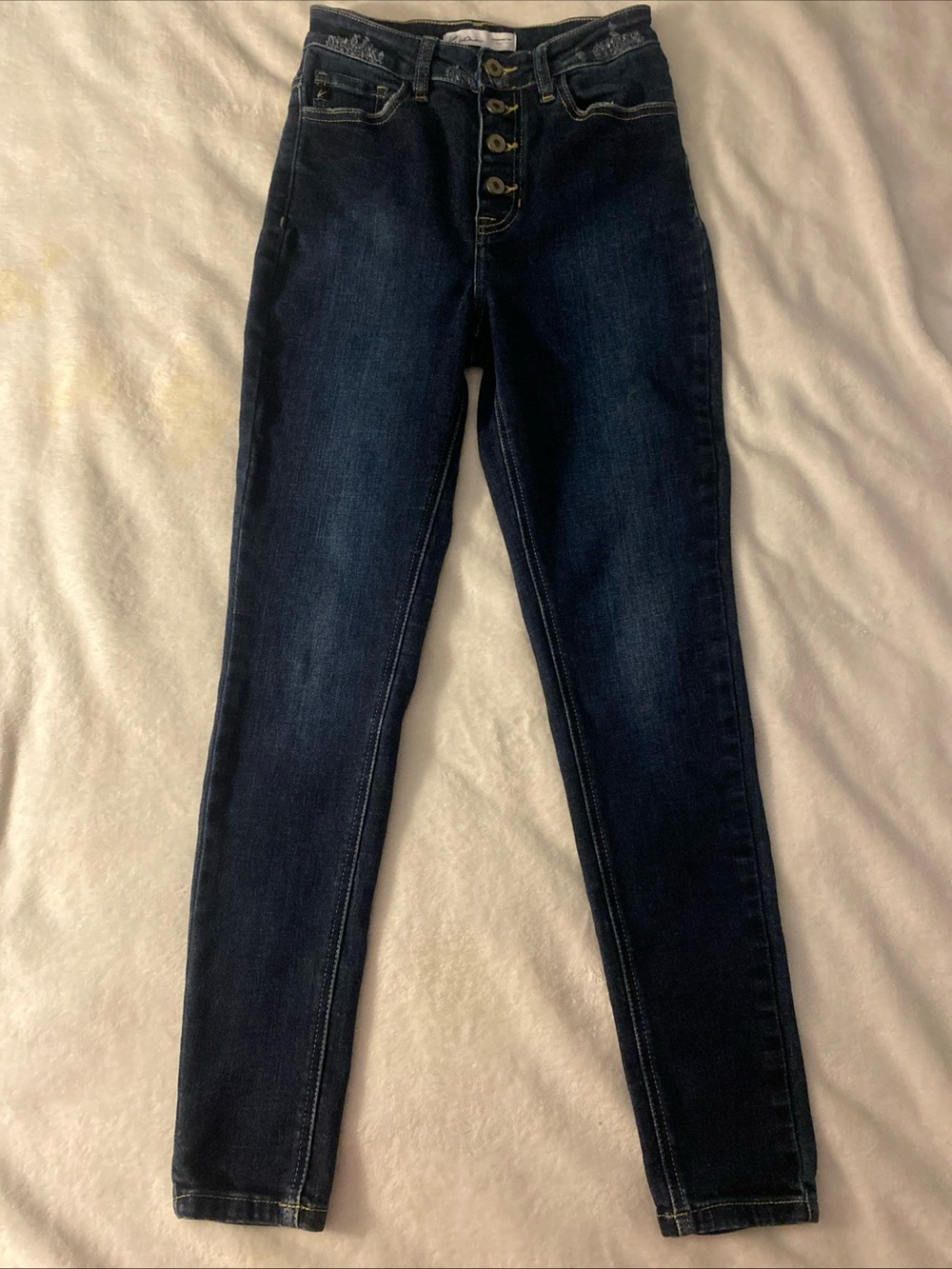 KanCan Distressed Blue High Rise Skinny Jeans Juniors/Womens Sz 25”  Button Fly